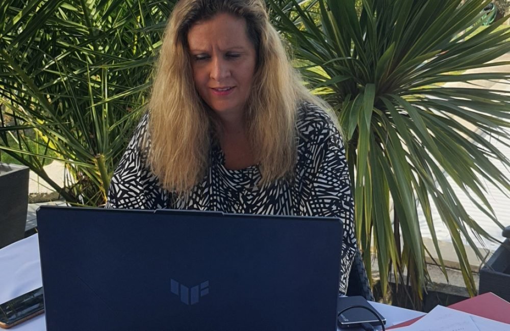 coaching d'un proche officiant